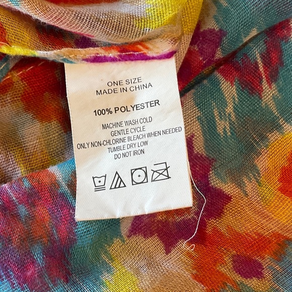 Colorful Floral Women's Scarf - Picture 6 of 11